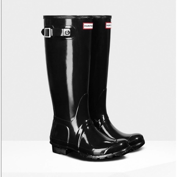 Hunter Original Tall Gloss Wellington Waterproof Rain Boots in Black - Picture 1 of 12